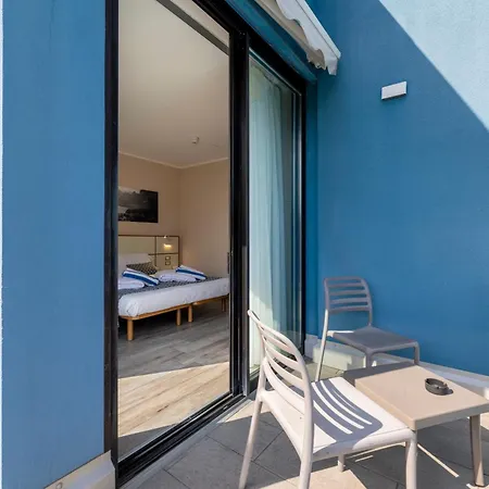 Hotel Holiday Sport & Relax Torbole Sul Garda Exterior photo